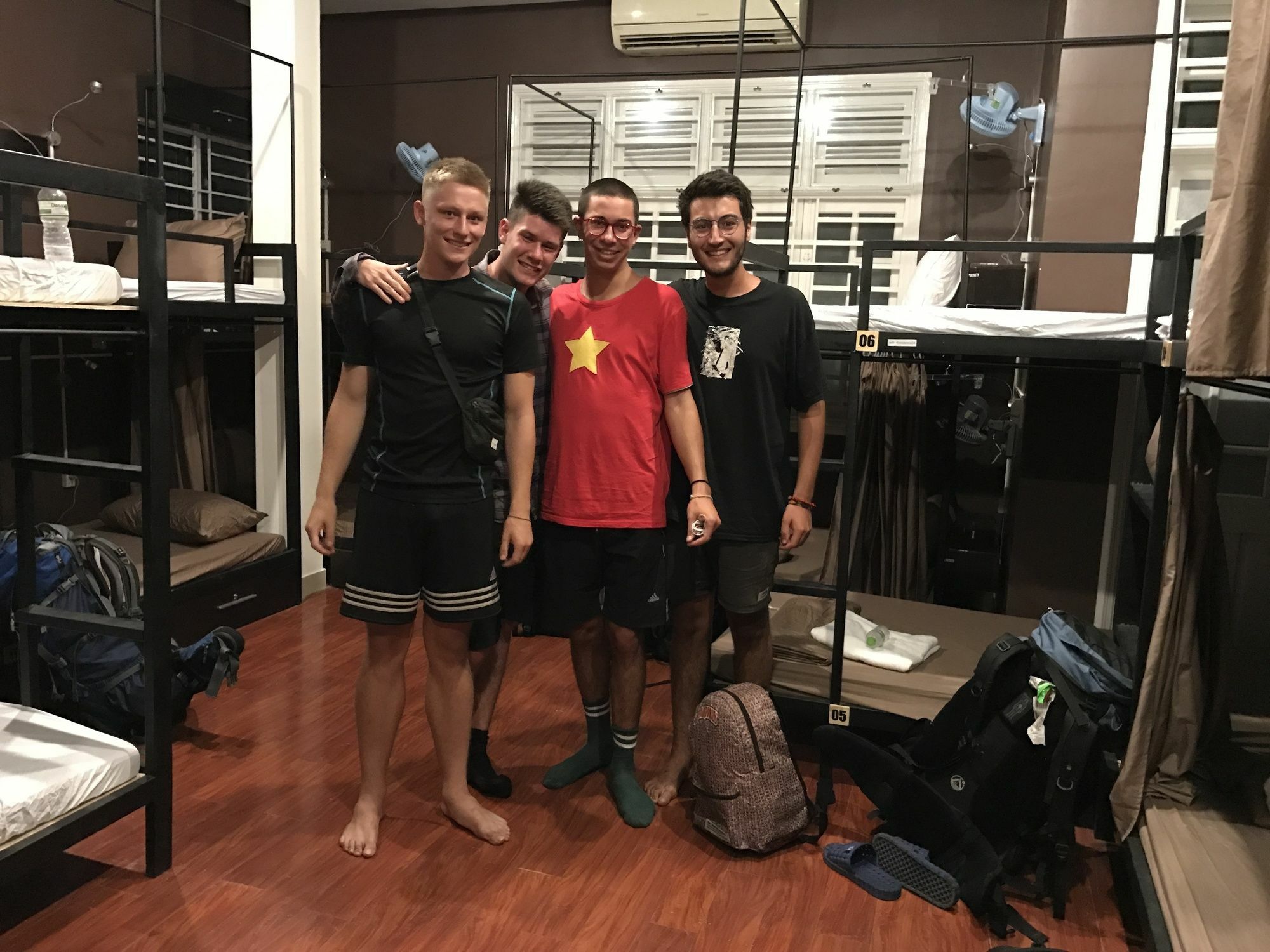 4 Seasons Hostel Danang Extérieur photo